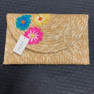 Francesca’s Straw Clutch w/ Embroidered flowers
